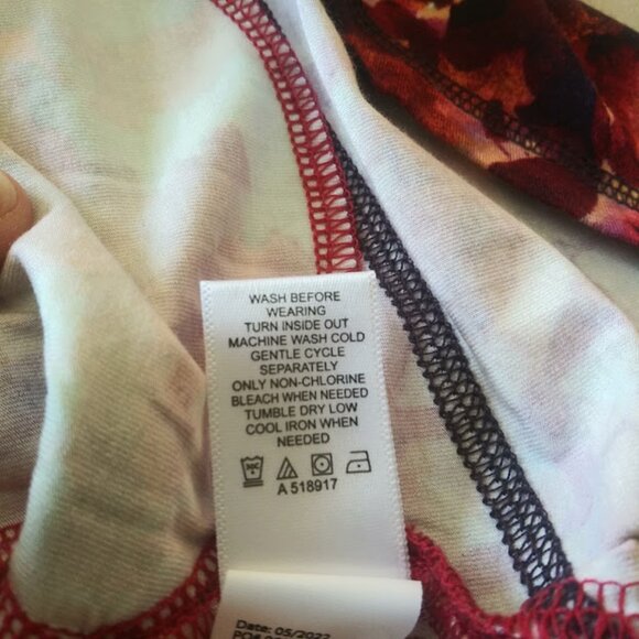 Logo by Lori Goldstein adobo all over print blouse women's size M - Picture 15 of 16